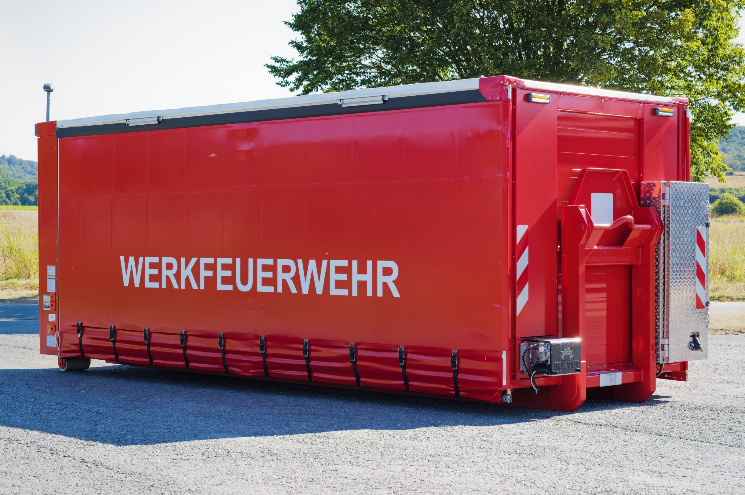 Abrollbehälter AB Logistik, Werkfeuerwehr Infratec Meindl Fahrzeugbau GmbH