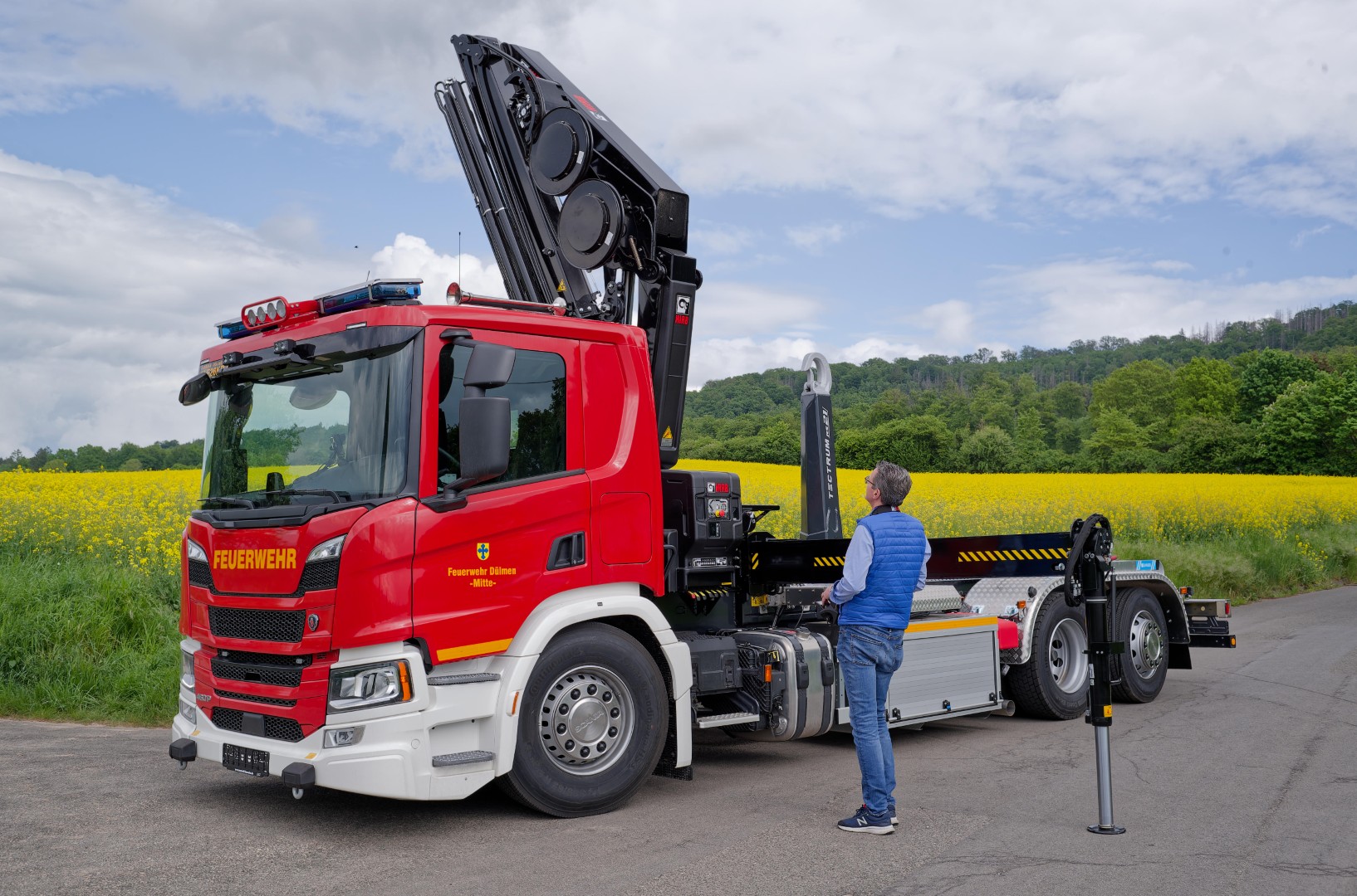 WLF-Kran Wechsellader Kran Feuerwehr Dülmen Hiab 232 HiPRO Wechsellader, Fahrzeug DIN 14505 - WLF-Kran - 26/6900 - 1570