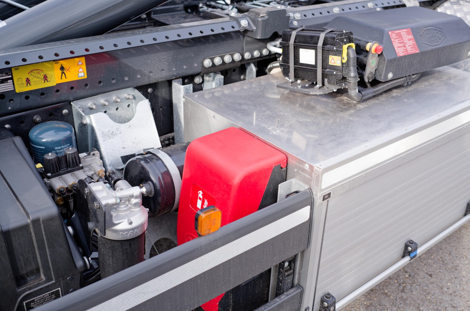 Feuerwehr Wesel MEINDL Fahrzeugbau Feuerwehrfahrzeug SCANIA  LKW Wechsellader WLF, Abrollkipper Meiller  Hänsch