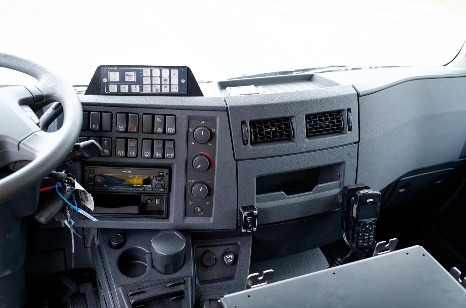 Gerätewagen Logistik 2 GW-L2 Feuerwehr Löhne Meindl Fahrzeugbau GmbH Volvo Wesle