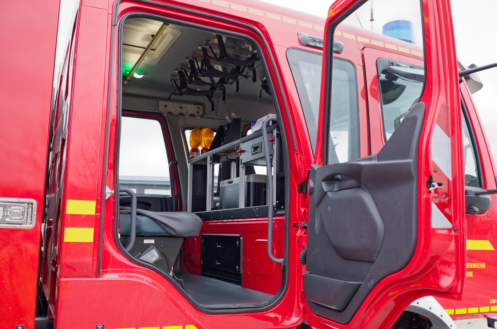 Gerätewagen Logistik 2 GW-L2 Feuerwehr Löhne Meindl Fahrzeugbau GmbH Volvo Wesle