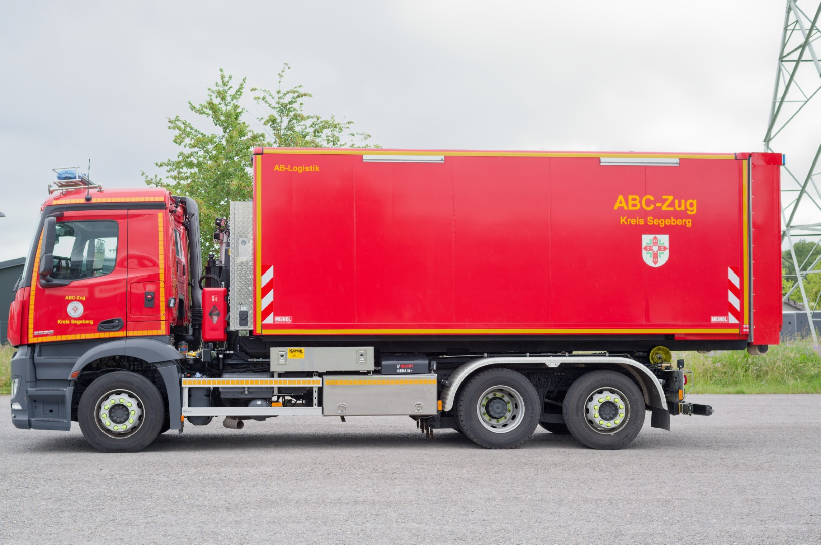 Abrollbehälter AB-Logistik Feuerwehr Segeberg ABC Zug