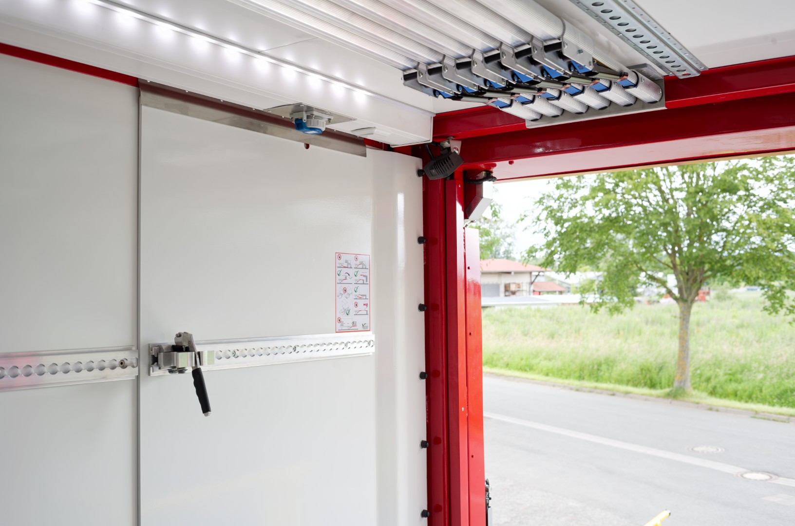 Abrollbehälter AB-Logistik Feuerwehr Segeberg ABC Zug
