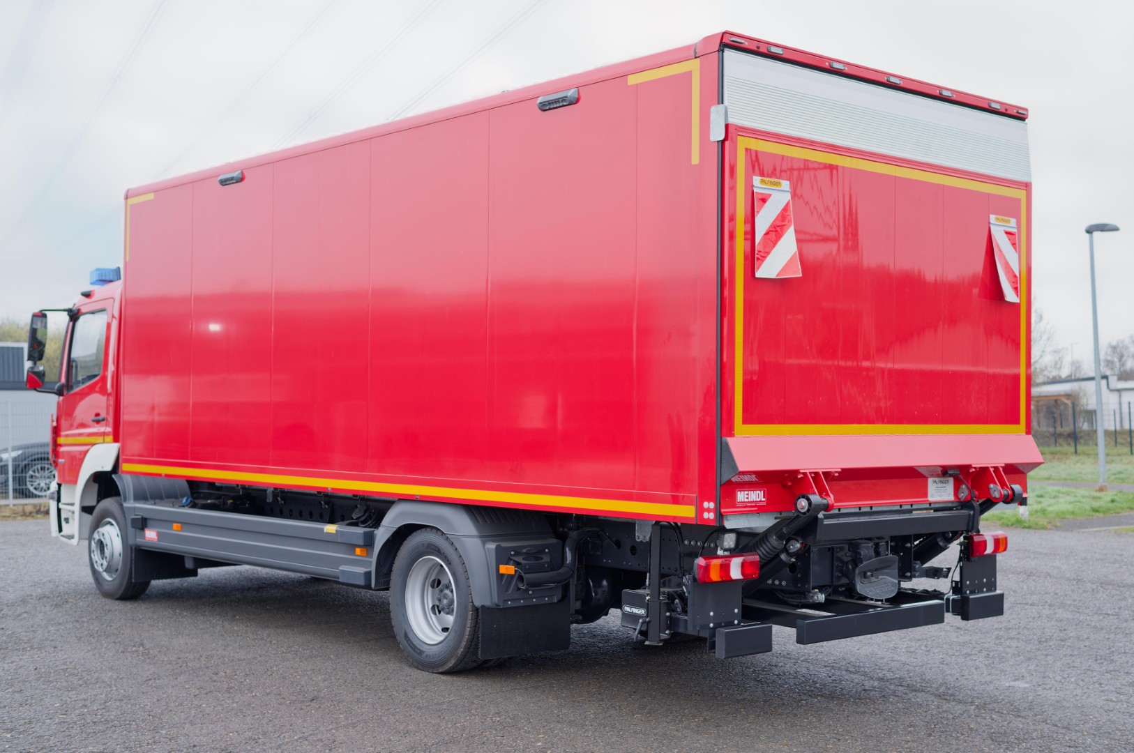 Gerätewagen Logistik 1 GW-L1 Feuerwehr Laatzen Meindl Fahrzeugbau GmbH Mercedes Atego