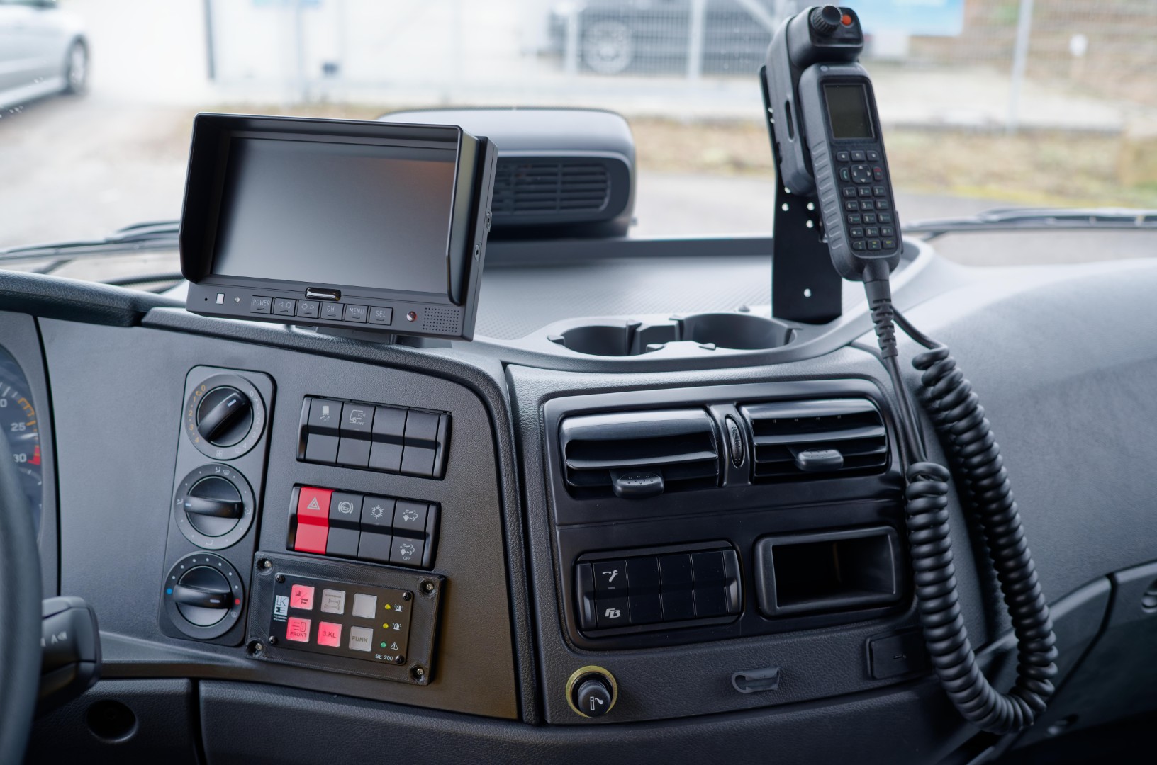 Gerätewagen Logistik 1 GW-L1 Feuerwehr Laatzen Meindl Fahrzeugbau GmbH Mercedes Atego