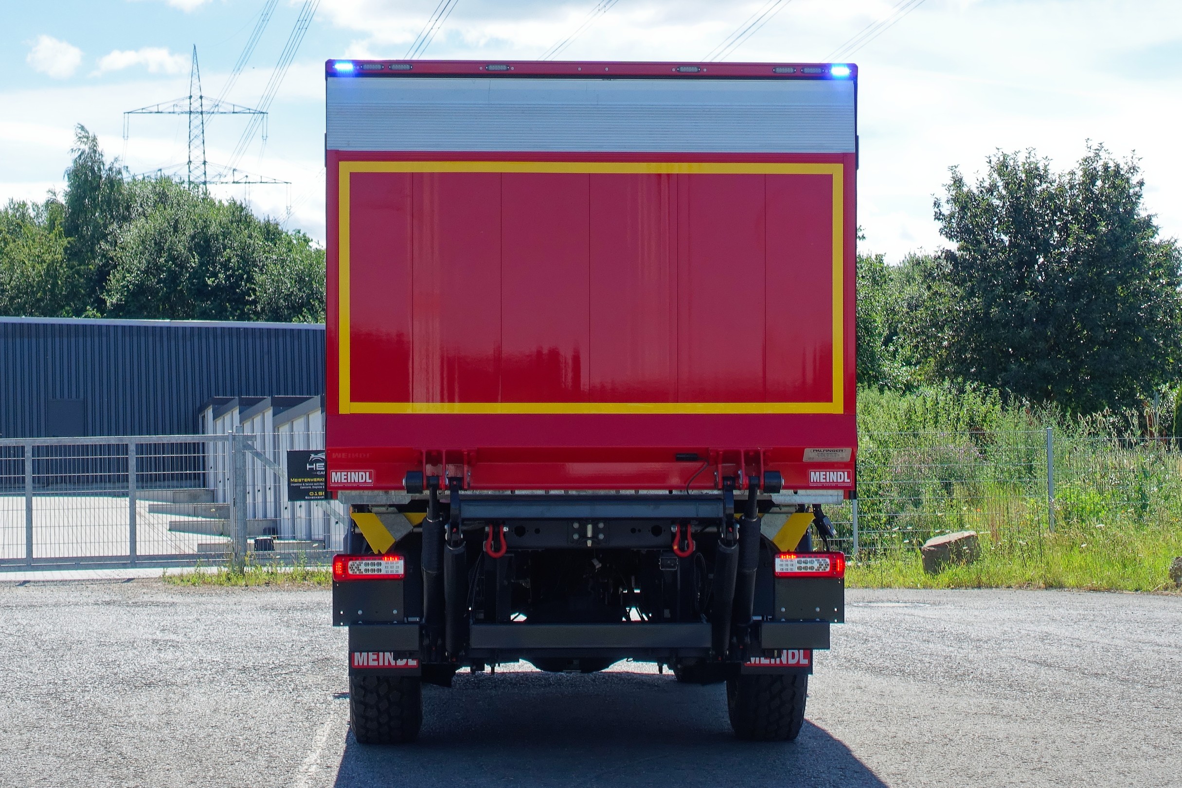 Feuerwehr Wuppertal Gerätewagen Logistik GW-L2 Meindl Fahrzeugbau GmbH Volvo FL Wesle Nutzfahrzeuge
