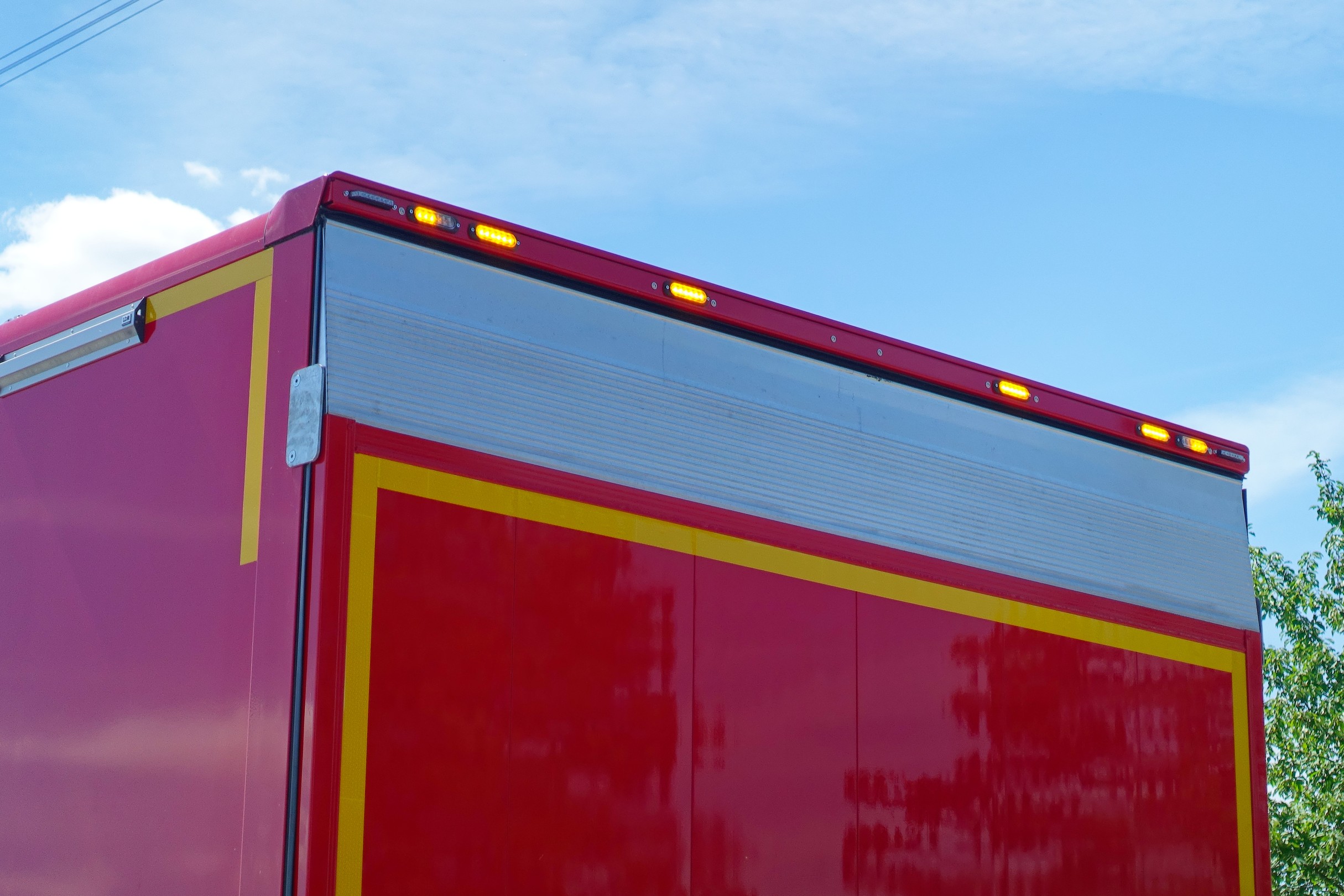 Feuerwehr Wuppertal Gerätewagen Logistik GW-L2 Meindl Fahrzeugbau GmbH Volvo FL Wesle Nutzfahrzeuge