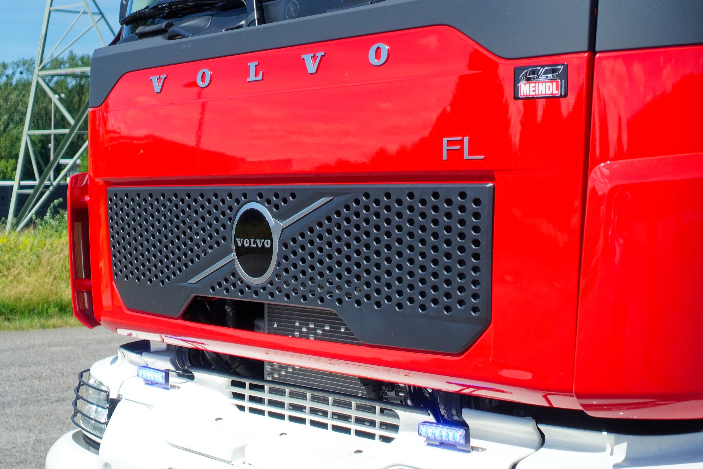 Feuerwehr Wuppertal Gerätewagen Logistik GW-L2 Meindl Fahrzeugbau GmbH Volvo FL Wesle Nutzfahrzeuge
