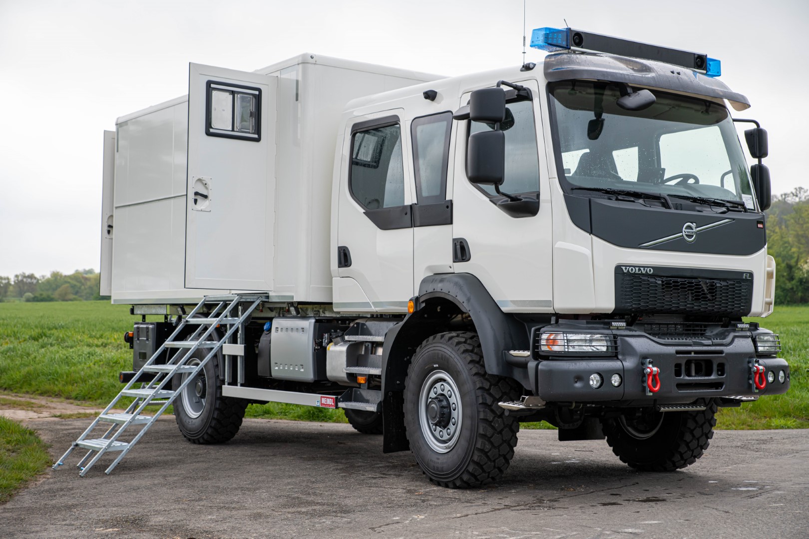 DLRG GW Tauchen Volvo FL Gerätewagen Deutsche Lebensrettungsgesellschaft